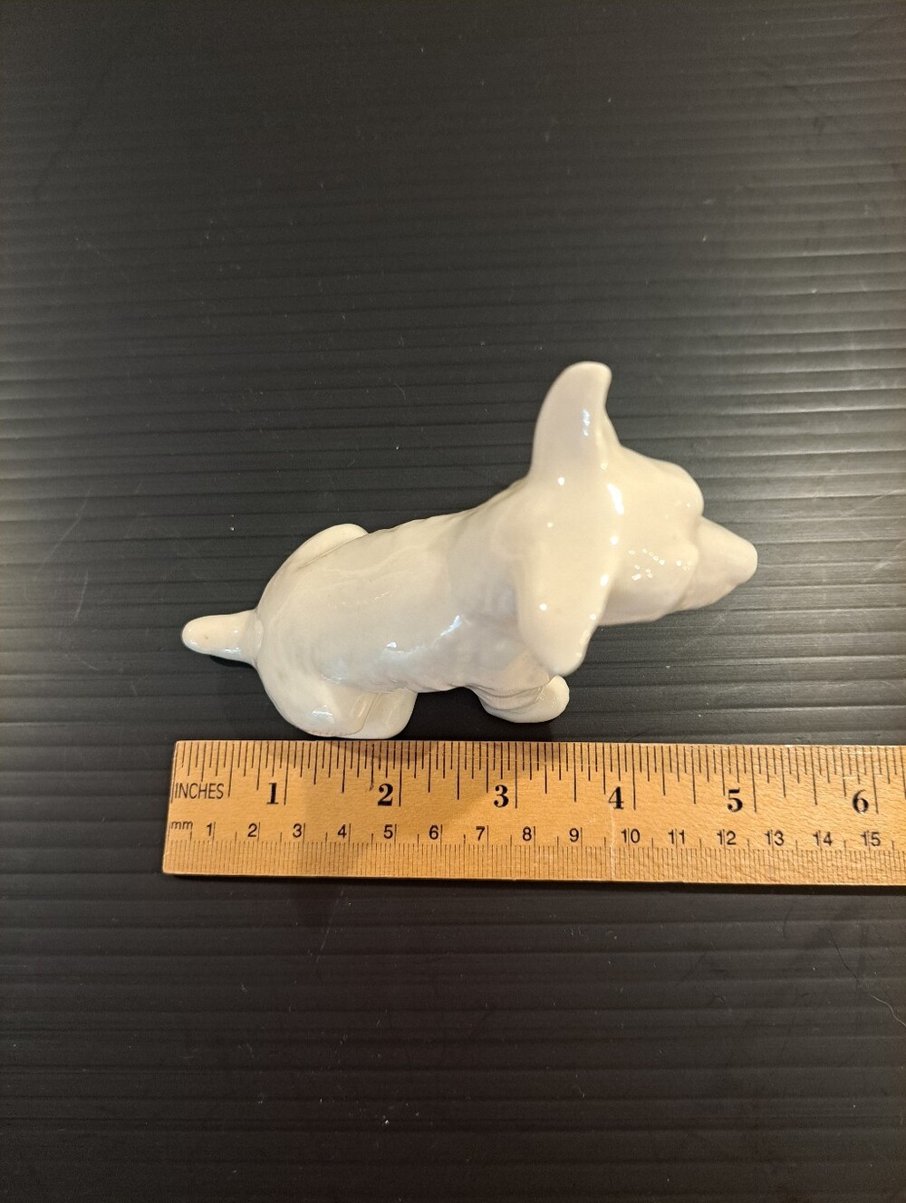 Vtg. Belleek Irish Porcelain Sitting Dog Figurine Green Mark MINT - Picture 5 of 5